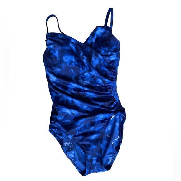 Women's UPF 50 Twist-Front Over the Shoulder One Piece Swimsuit - Aqua Green - Picture 5 of 5